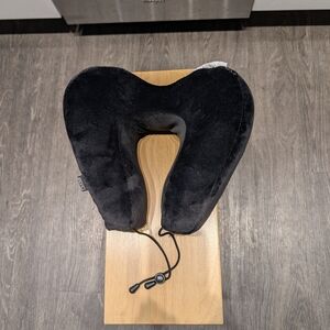 Black Travel Neck Pillow